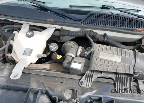 2015 Chevrolet Express 2500 Work Van z USA, uszkodzony, nr VIN 1GCWGFCF9F1277631